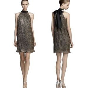 Laundry by Shelly Segal size 8 shimmery black and gold black bow on back dress